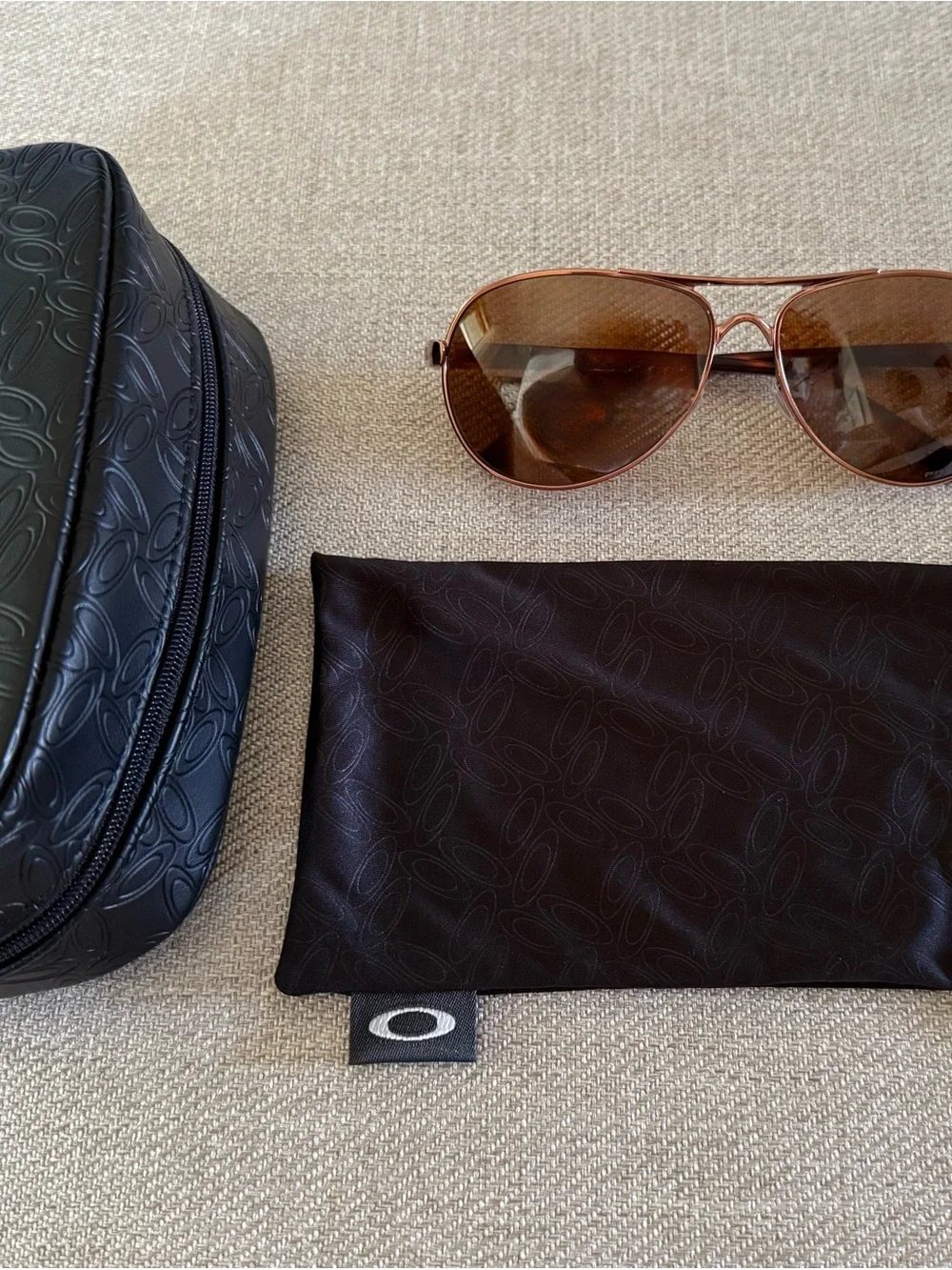 Oakley Feedback Sunglasses in Rose Gold with Brown Gradient Lenses